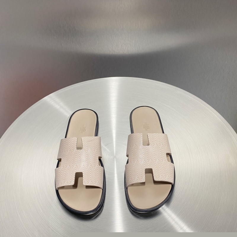 H**mes slippers